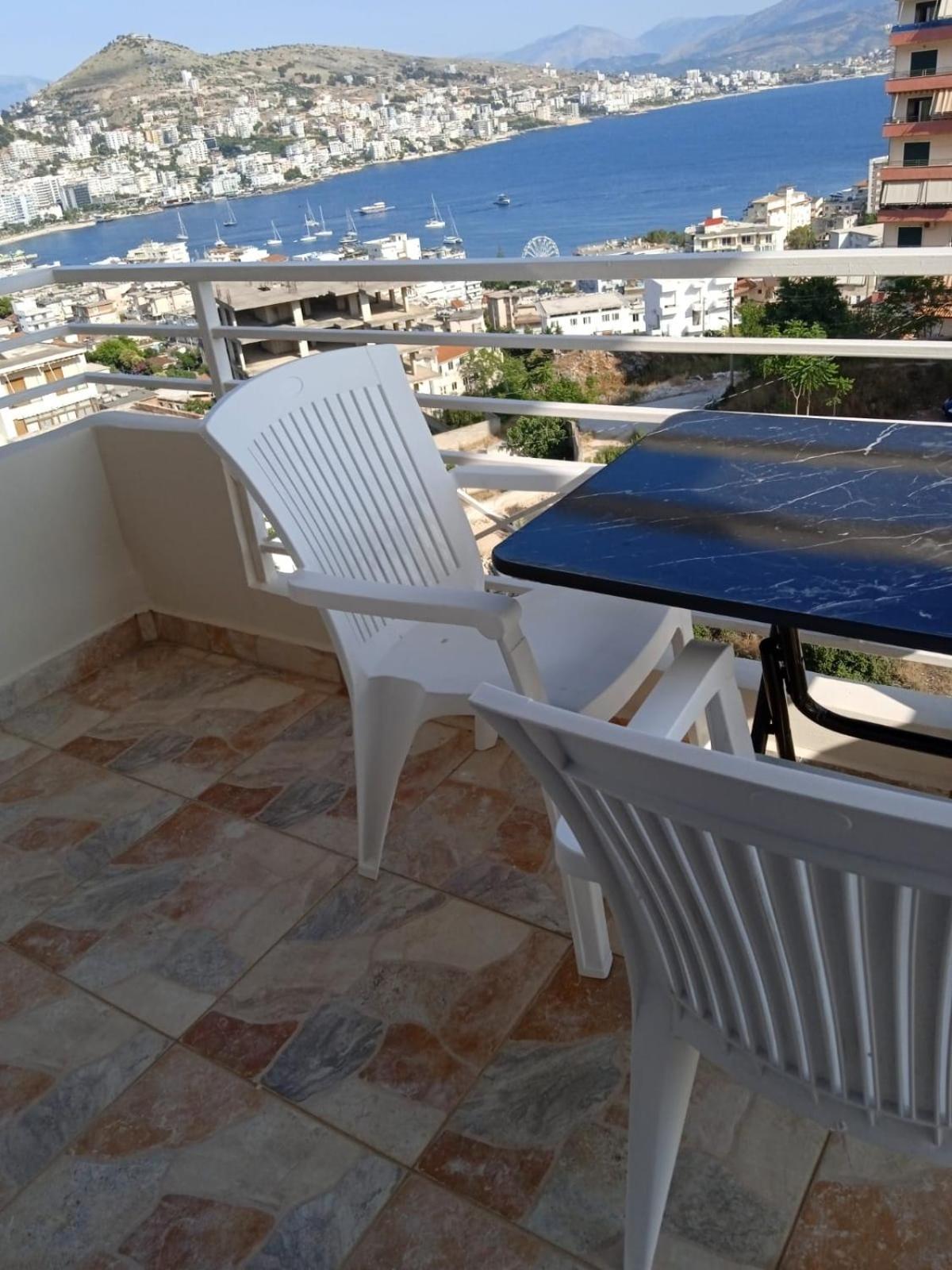 Mariana Apartments ساراندا الغرفة الصورة