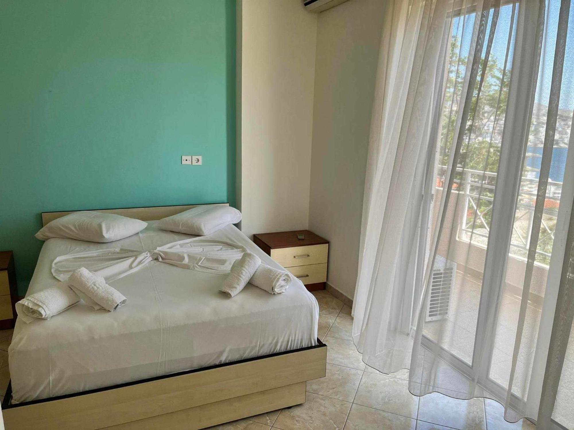 Mariana Apartments ساراندا المظهر الخارجي الصورة